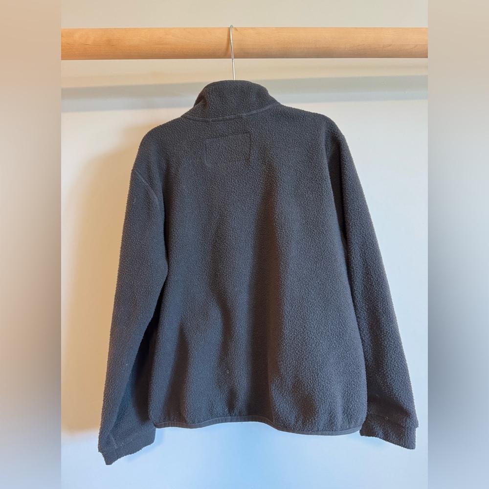 REI Child’s Charcoal Fleece Jacket - Picture 3 of 6